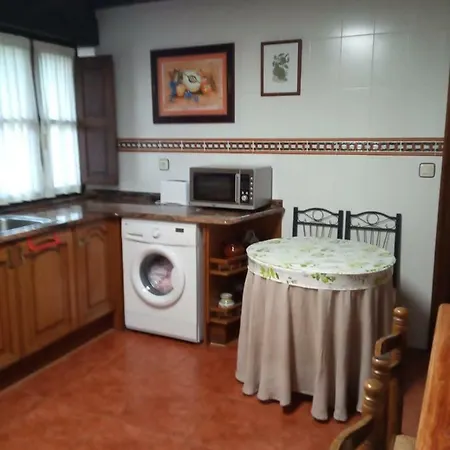 Casadeines Дом отдыха Кабуэрнига